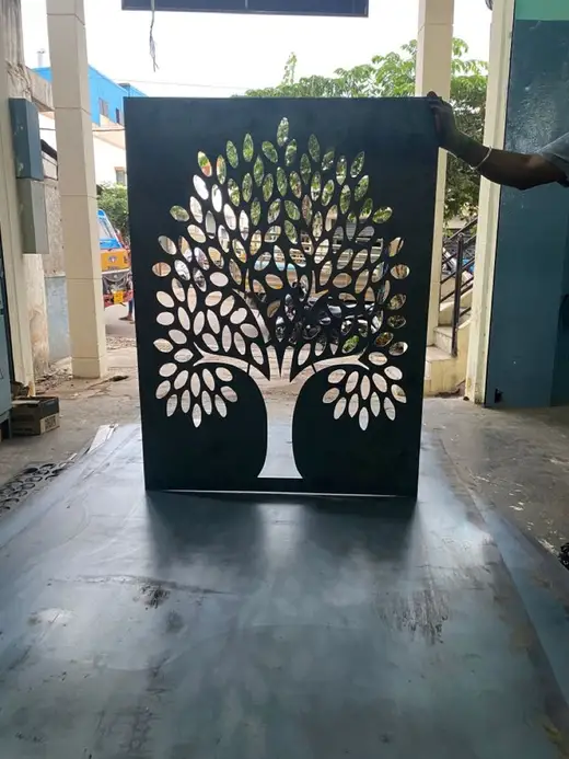 Tree panel